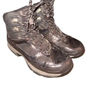 Vasque Breeze AT GTX Mid GoreTex Waterproof Boot Black Dark Gray 11.5 Wide EE